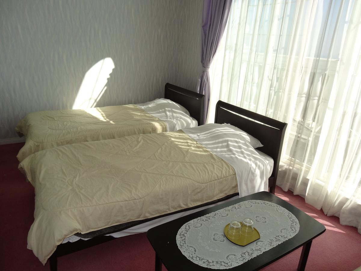 Отель Liberty Hill Ито Экстерьер фото
